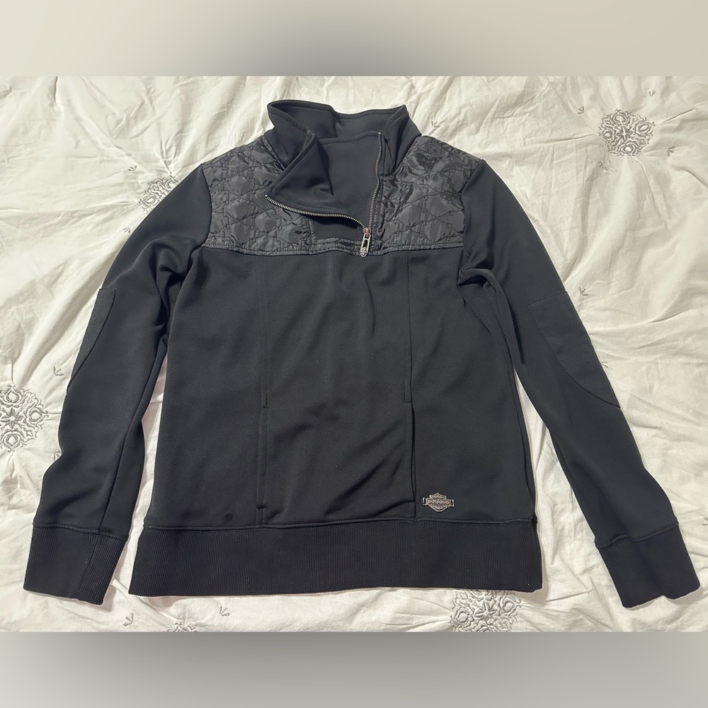 Harley Davidson women’s black 1/4 zip pullover, size Medium.